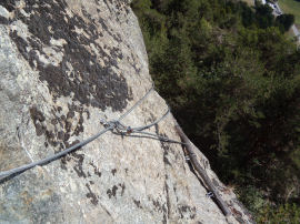 La Ferrata di Covarey dopo la prima scala (47102 bytes)